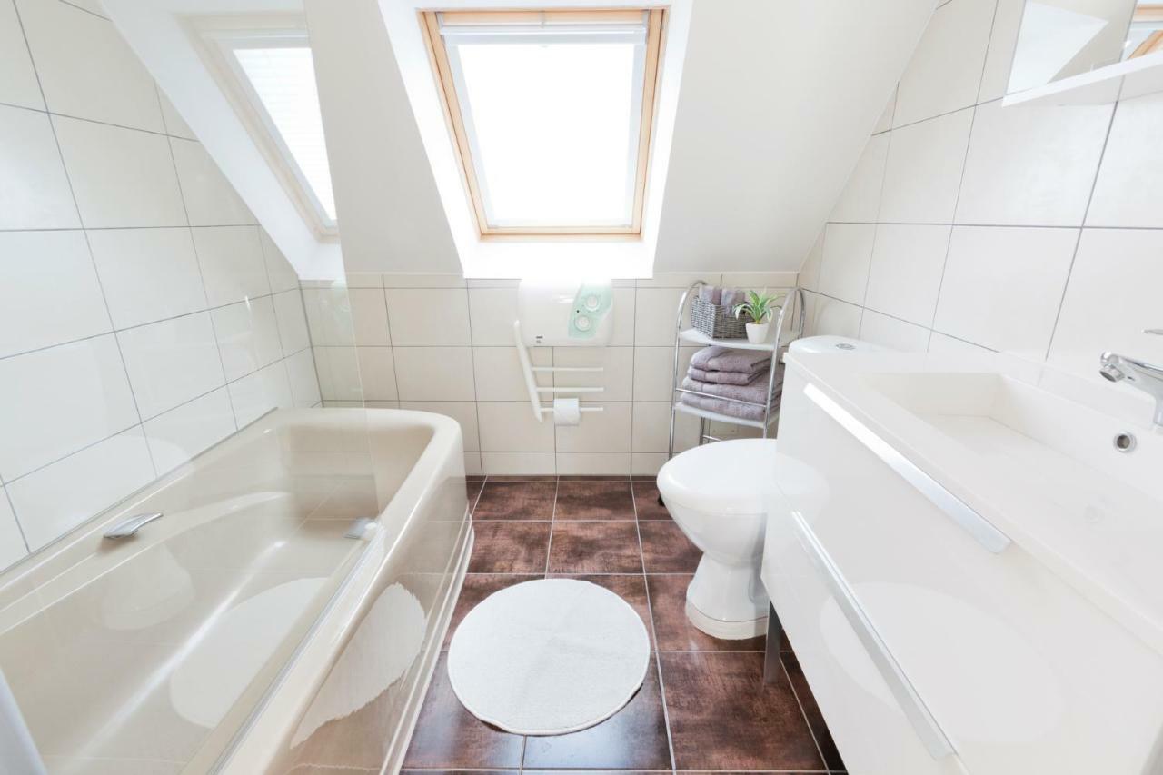 Appartement Donna Rhinau Екстериор снимка